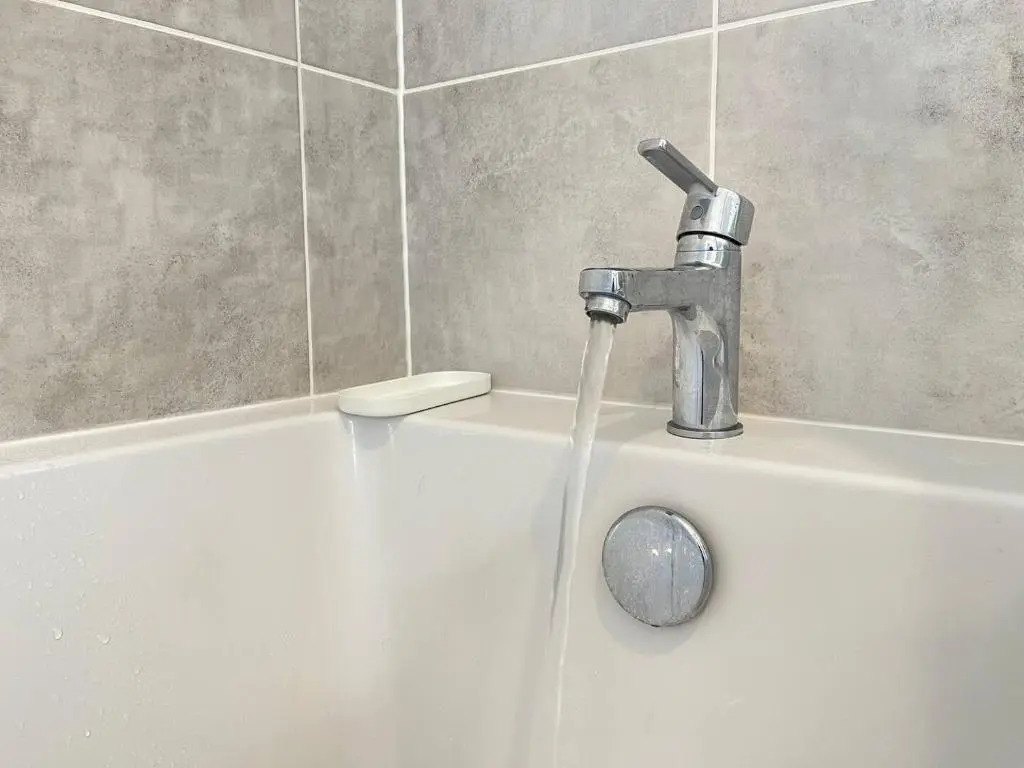 Lovely 2 bedroom apartment with free parking