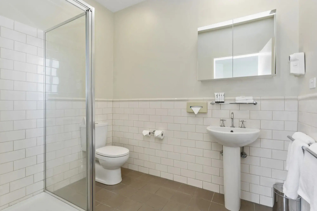 Launceston Central Apartment Hotel Official