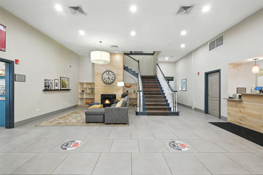 Country Inn & Suites by Radisson, Merrillville, IN