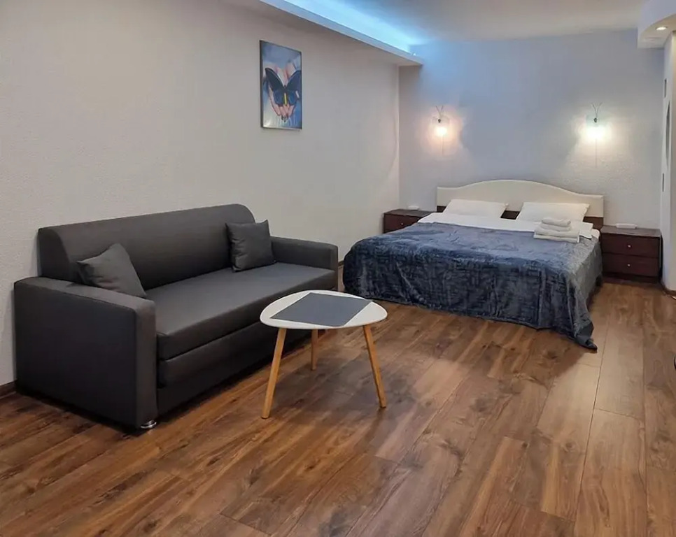 Апартаменты Home-Hotel, ул. Шептицкого, 1А