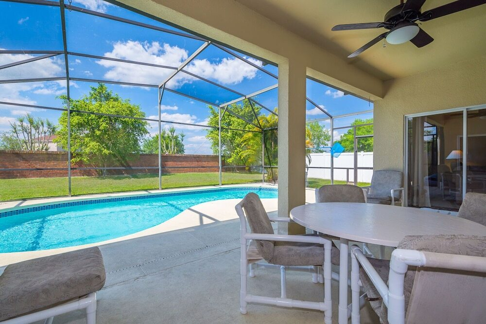 6 BR Symphony Cove Sleeps 14