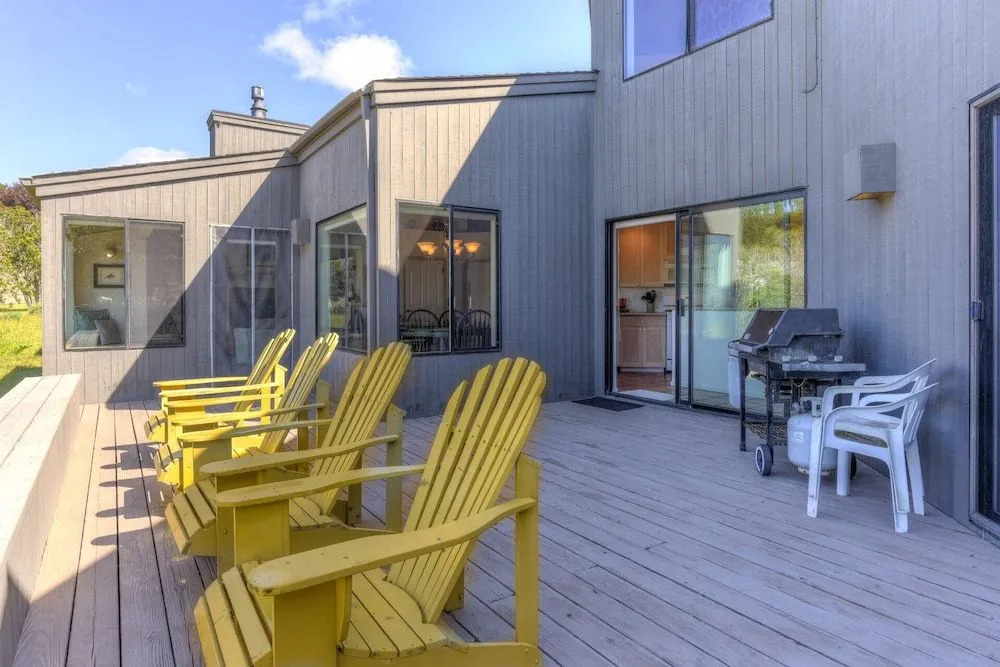 Sea Ranch Delight