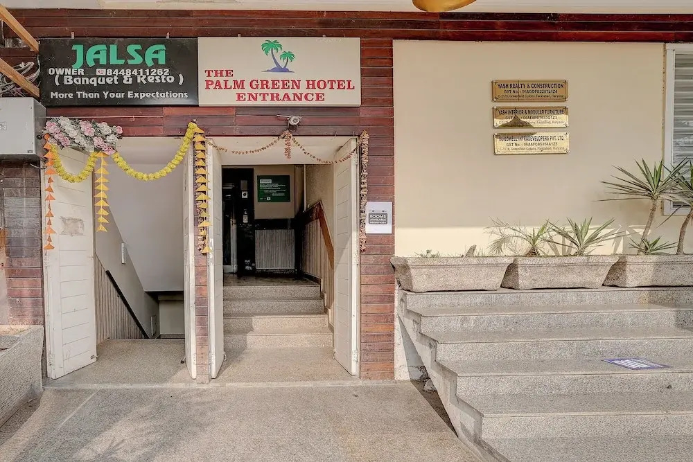FabHotel Palm Green - 500m from Gurdwara Sri Guru Singh Sabha Green Field Colony Faridabad