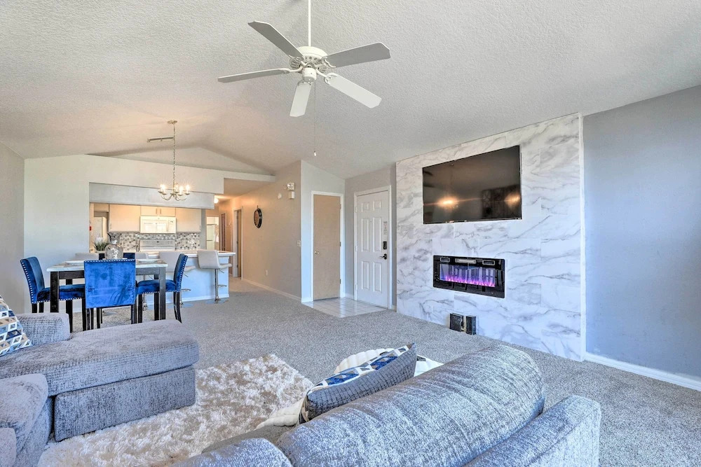 u003c 8 Mi to Disney: Getaway w/ Deck in Kissimmee