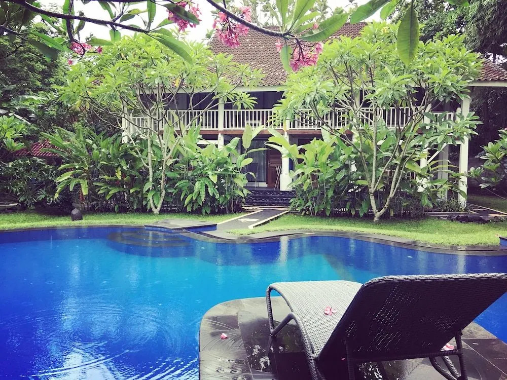 White Orchid Eco Resort