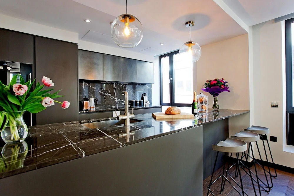 2-bed Superior Apt 208