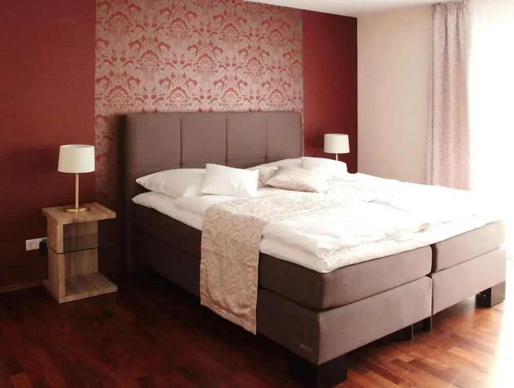 Lamex-Inn Hotel & Restaurant