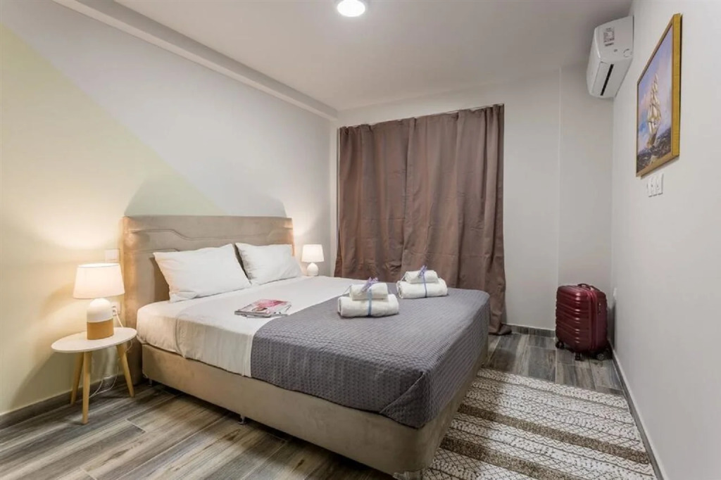 Supreme Luxury Suites by Athens Stay