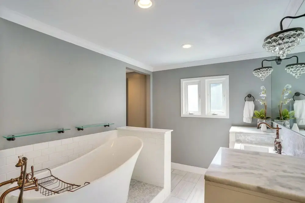 Mid Century Modern Gem w/ Pool in North Tustin