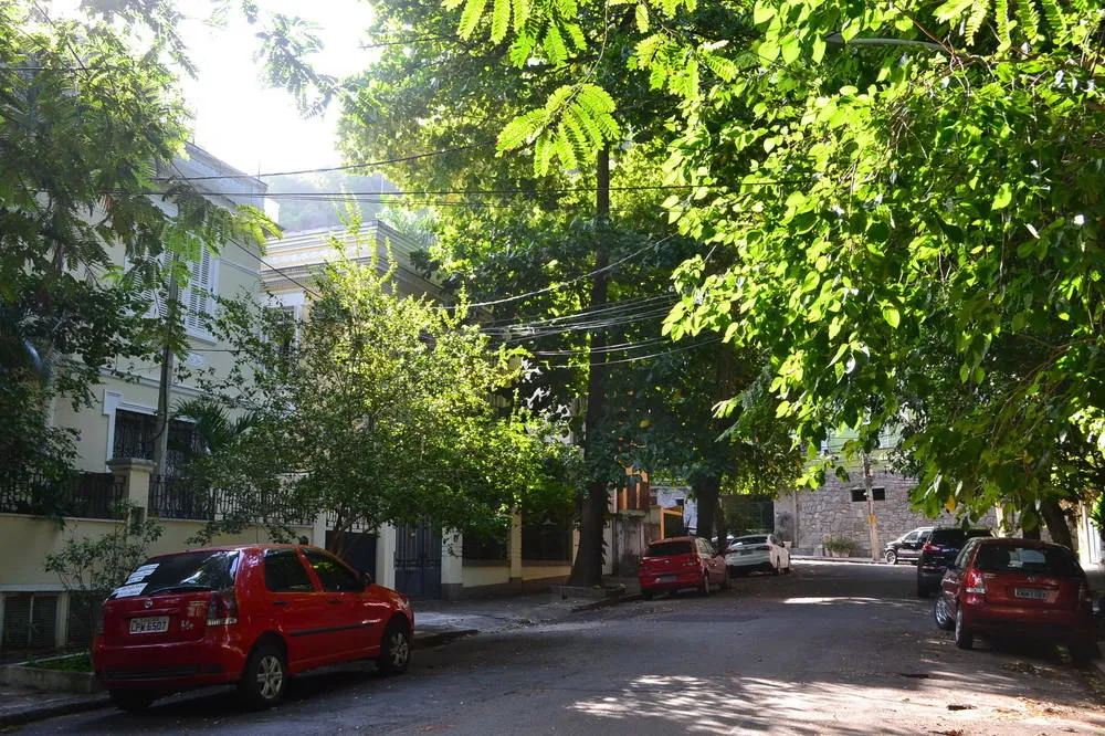 Casa Amarela Guest House - ZONA SUL