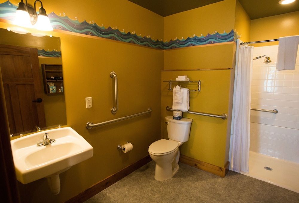 McMenamins Kalama Harbor Lodge
