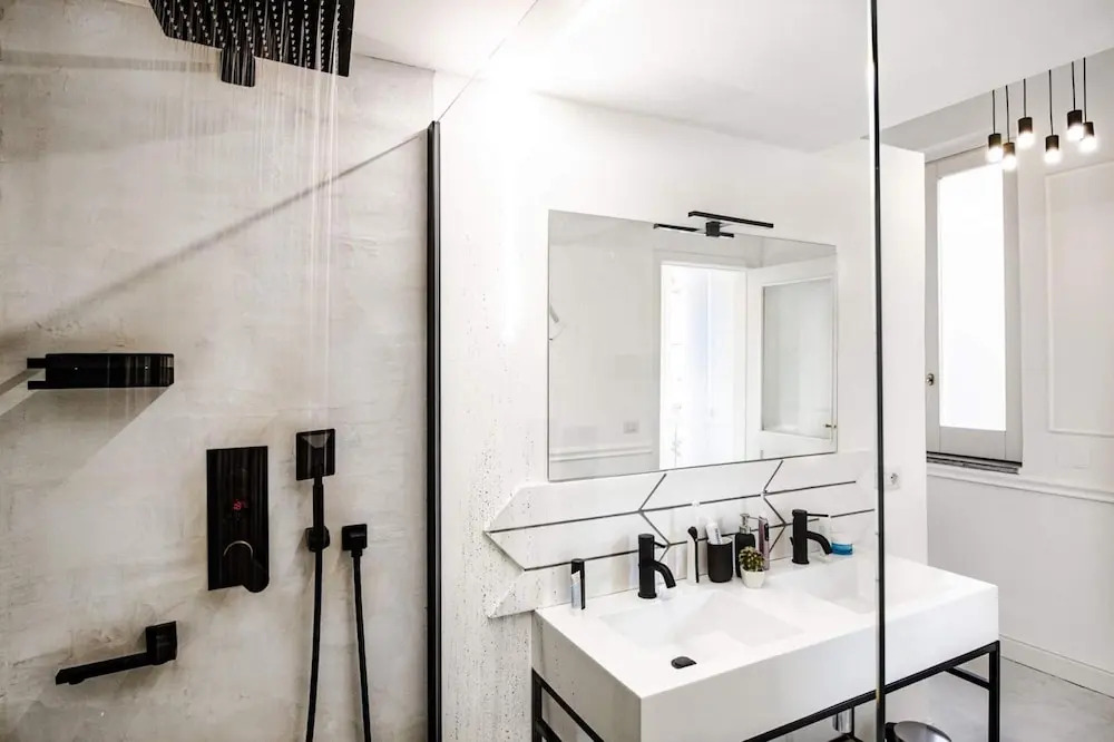 Iommella Luxury Flat - Adami