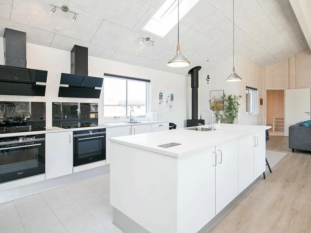 Splendid Holiday Home in Ålbæk With Swimming Pool