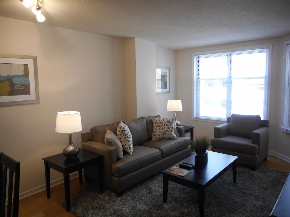 Weichert Suites at 2400 M Street