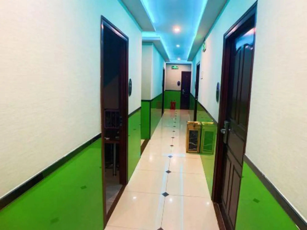 Longxin Hotel