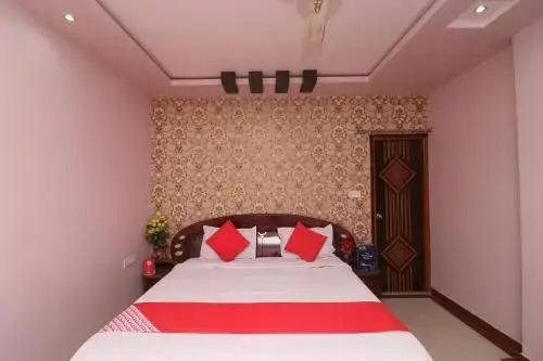 OYO 28469 Shivanya Guest House