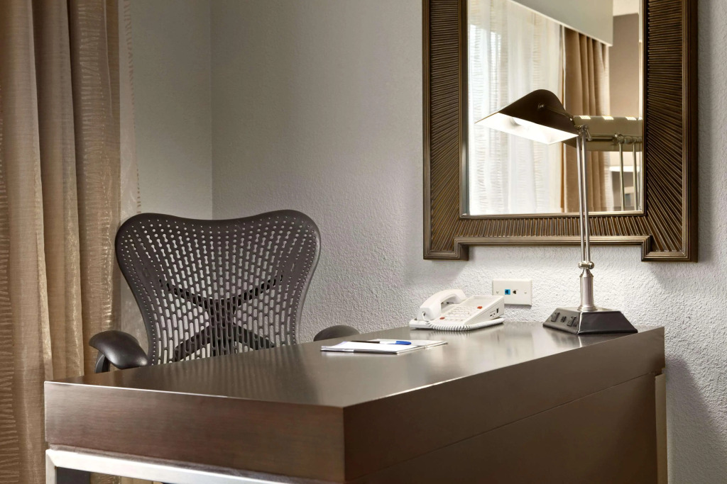 Hilton Garden Inn Boston-Burlington