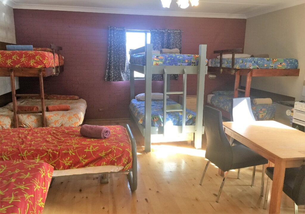 Snowgate Motel