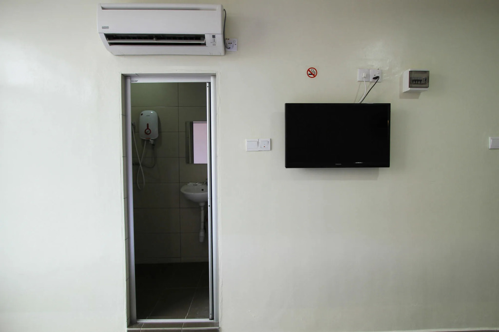 Max Inn Hotel