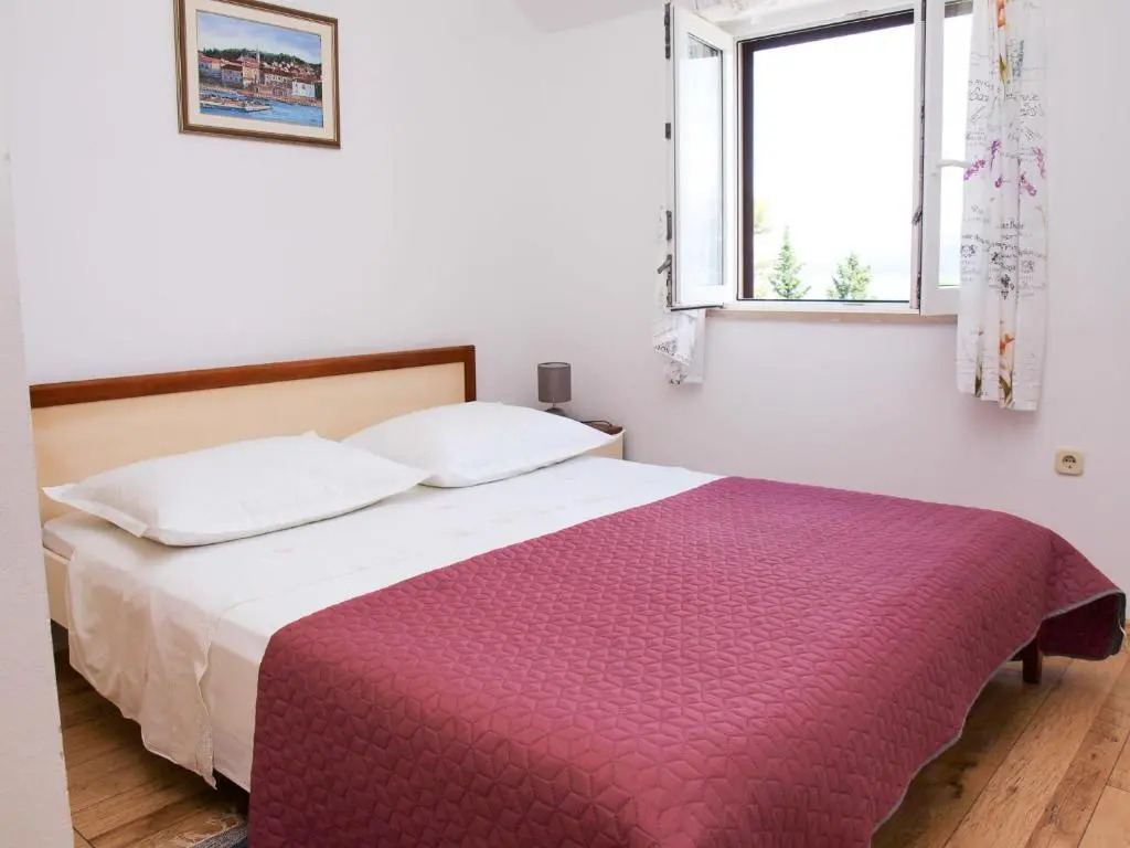 Apartments Jela - 50 m from beach