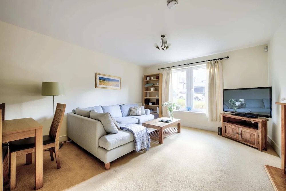 Guestready - Bright, Spacious 2bdr Flat