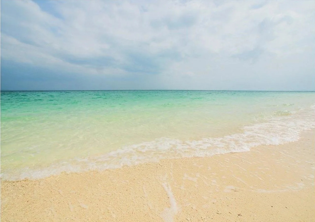 Laoliang Beach