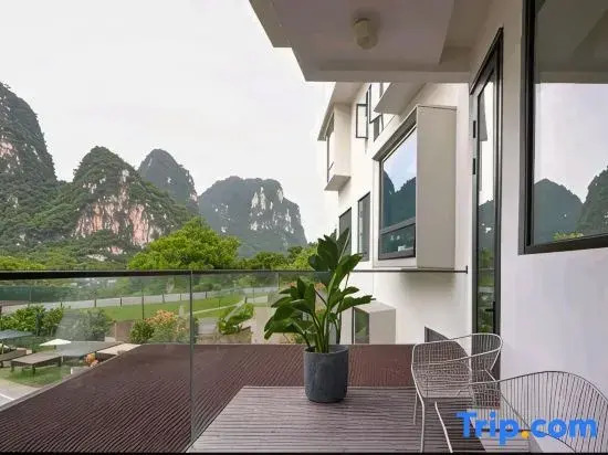 Oneheart Riverside Retreat