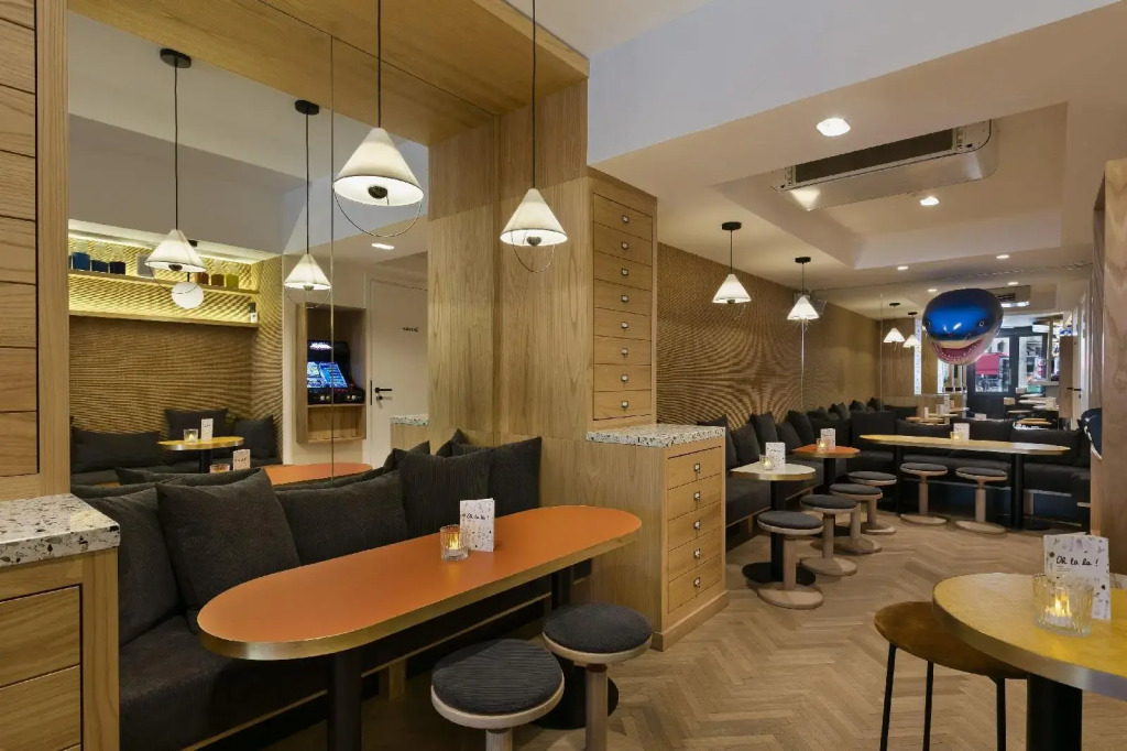 Oh la la ! Hotel Bar Paris Bastille