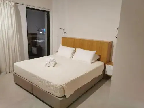 Y & P LATCHI HOTEL