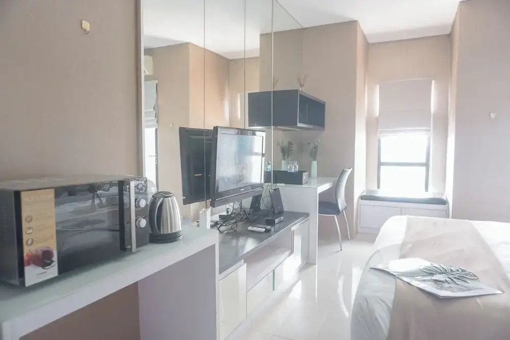 Minimalist And Relaxing Studio Room At Tamansari Semanggi Apartment