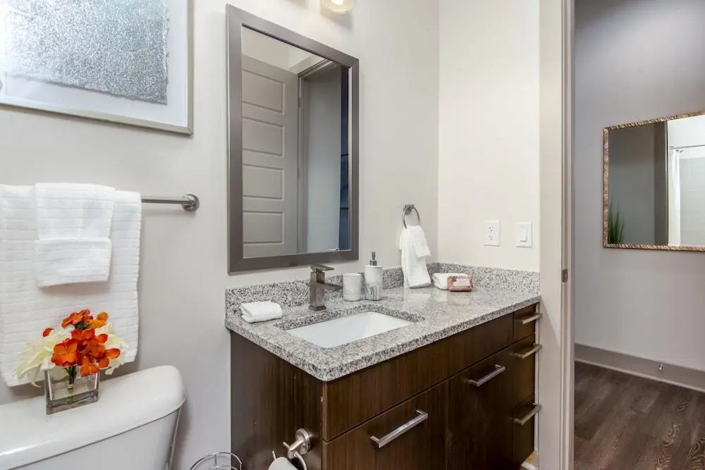 CHIC COLLECTION by NOHOTEL on Piedmont