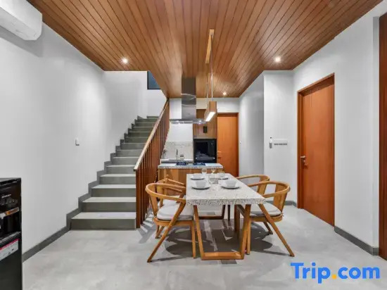 Villa Tierra 3BR Pool Batu Bolong, Canggu - A Luxury Private Villa By Balinest Villas