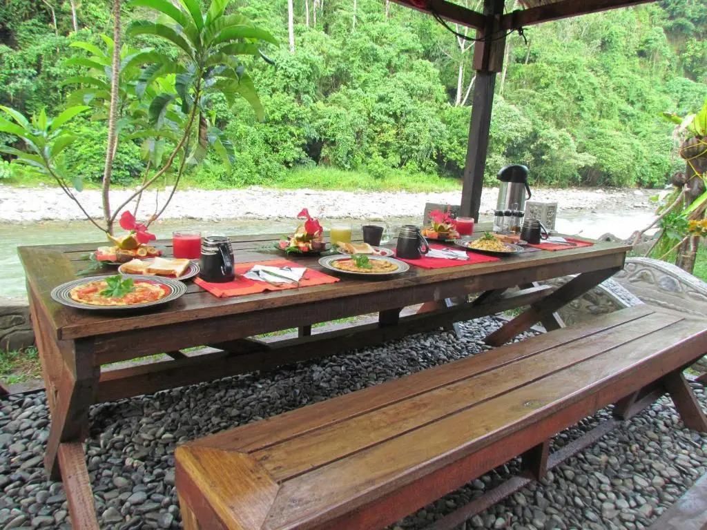 EcoTravel Cottages Bukit Lawang & Jungle Trekking