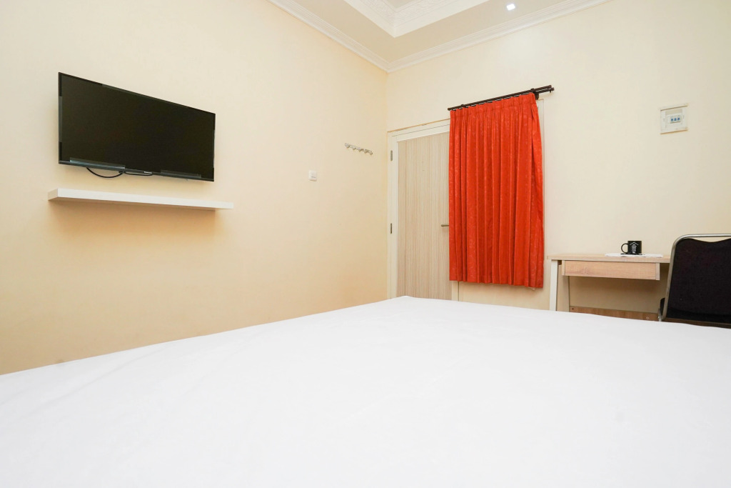 OYO Life 2446 Kost Putri Gubeng Kertajaya