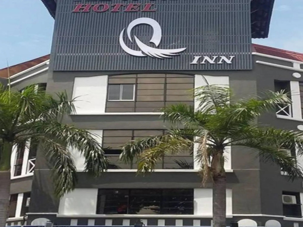 Hotel Q Inn
