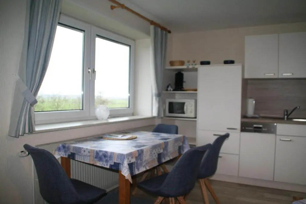 Ferienhof-Carstensen-Wohnung-Leuchtturm