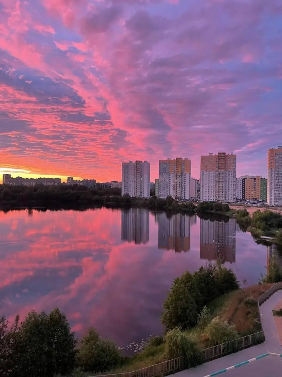 уютно как дома,рядом озеро,пляж