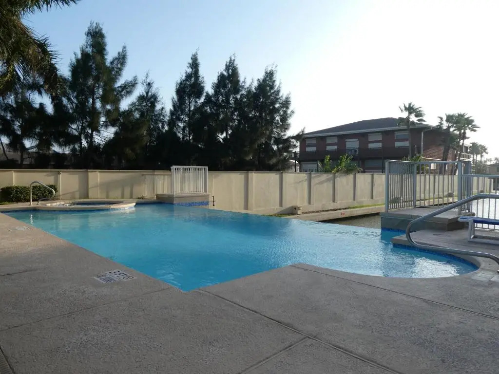 Las Marinas Condominiums 405