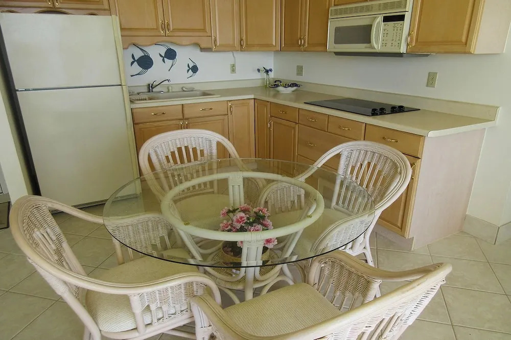 Estero Beach & Tennis 205a 1 Bedroom 1 Bathroom Condo