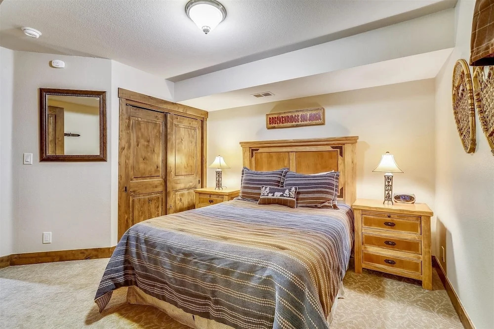 Village Point 109 townhouse