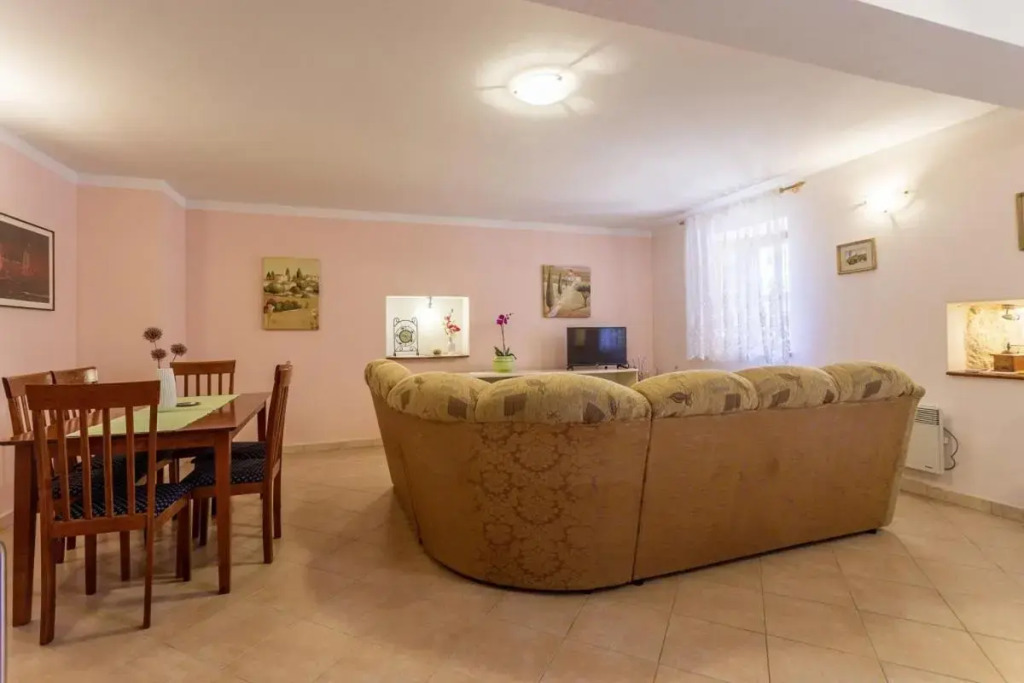 Zvana in Bubani (Haus für 5 Personen)