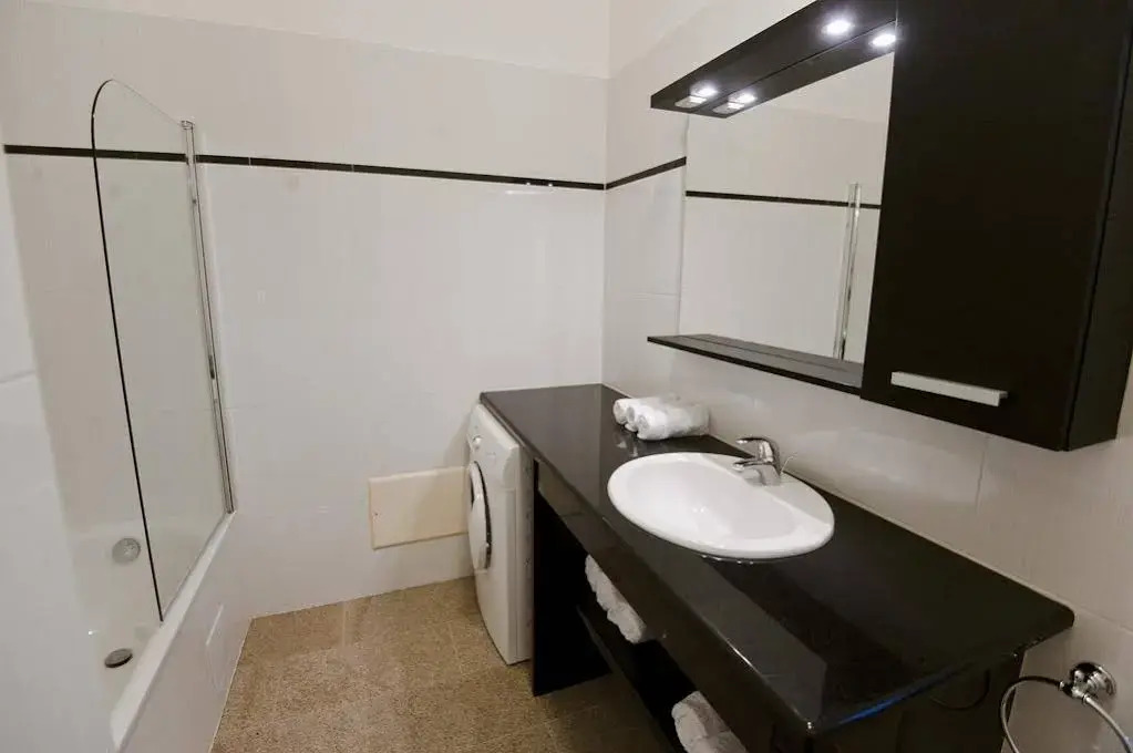 Grand Market Luxury Apartments
