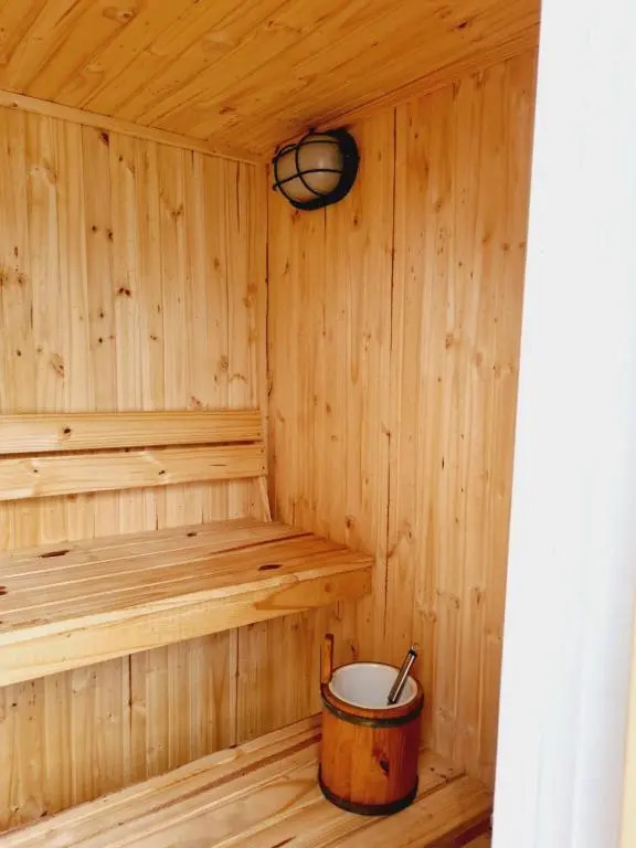 Finna's lovely 1-bedroom open plan vacation home.