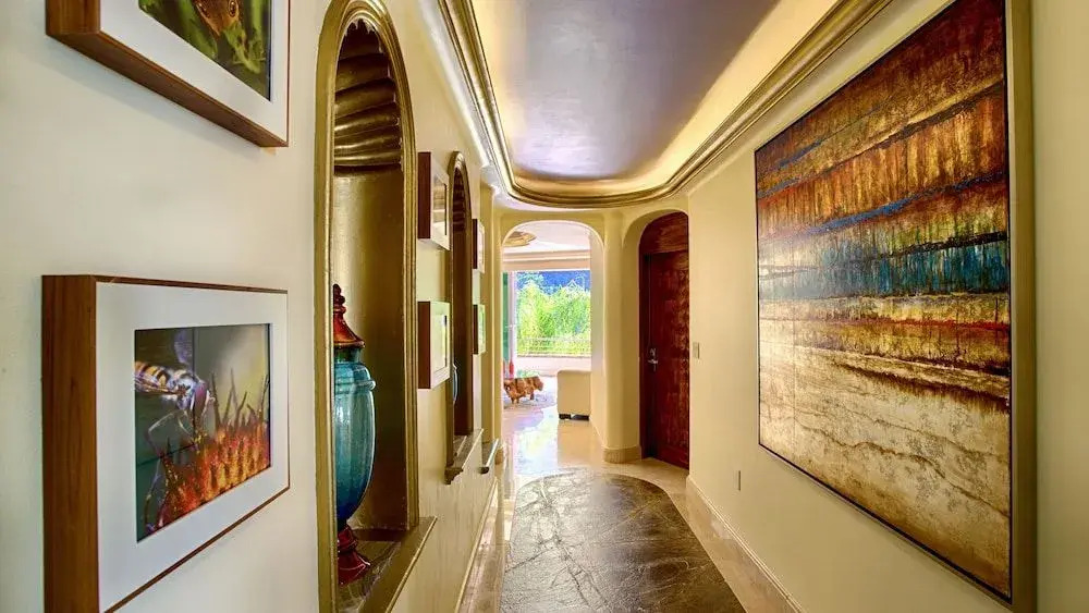 Luxury Suite With Garden and Ocean View
