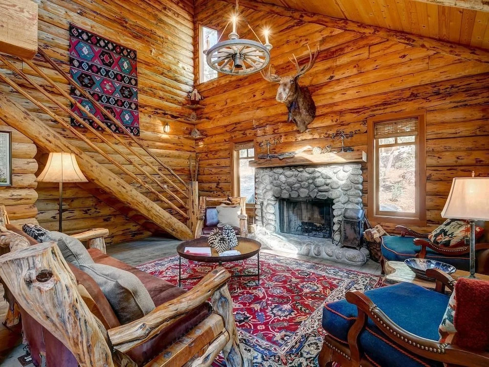 Edelweiss Log Cabin