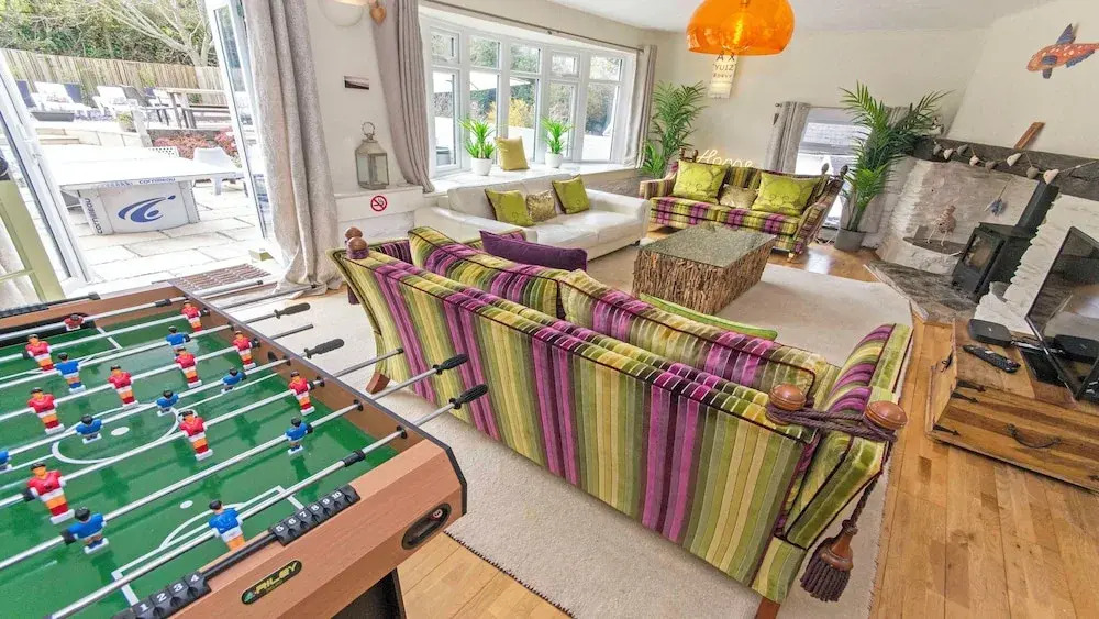 Shippenrill Croyde 6 Bedrooms, Sleeps 14, Hot Tub