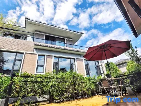 No. 36 Garden Villa