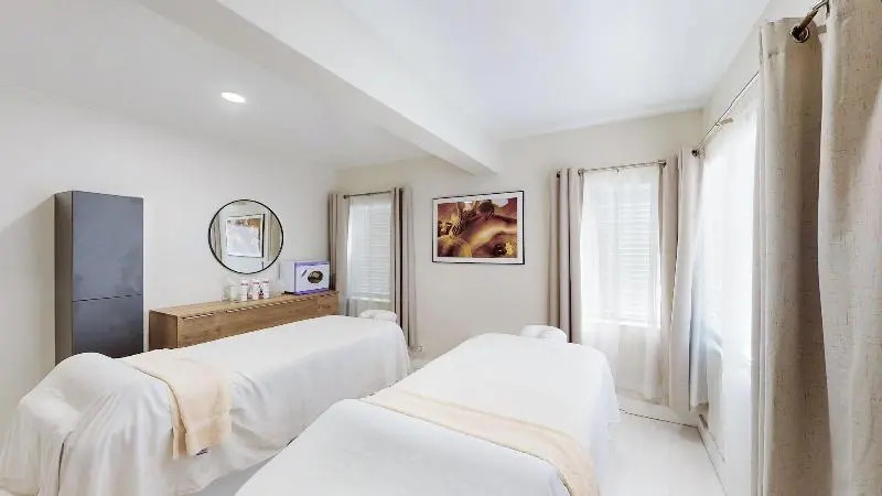 Worthington All Male Guesthouse