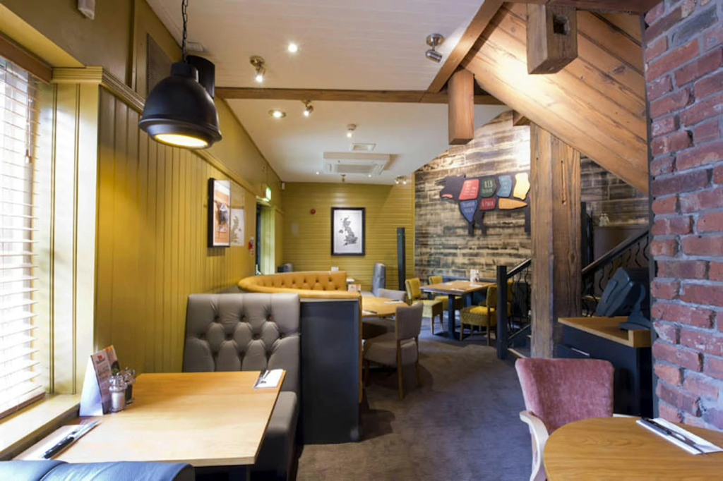 Premier Inn Nottingham West