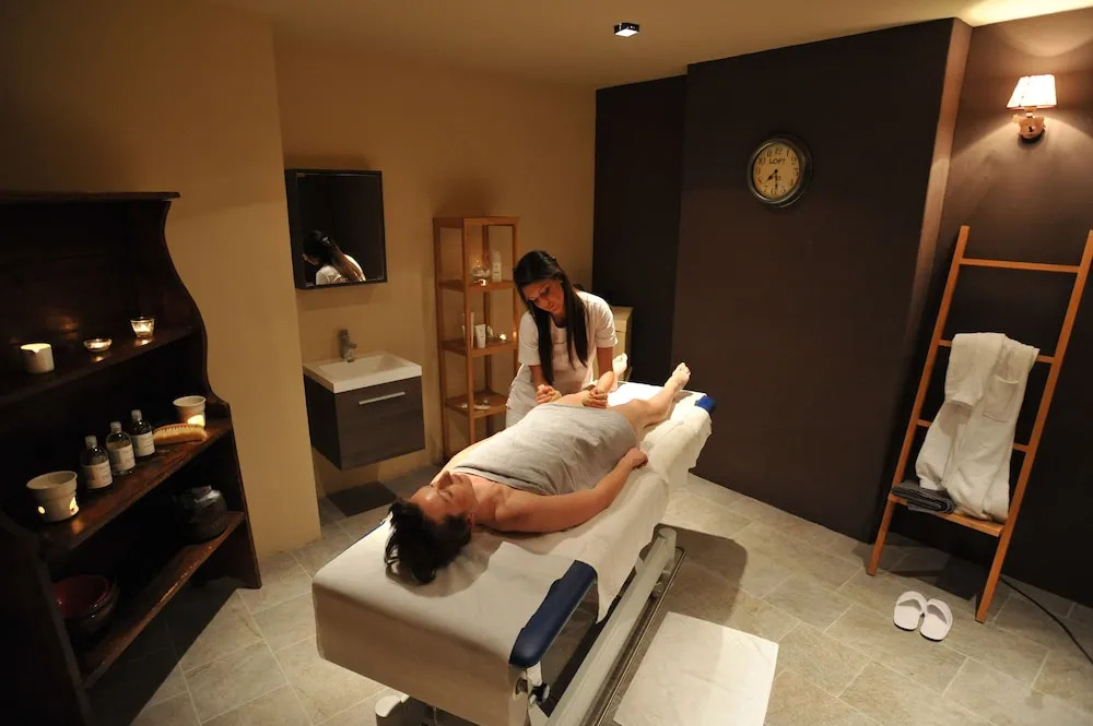La Madonnina Del Gran Paradiso Wellness Hotel